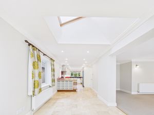 Photo 21- click for photo gallery